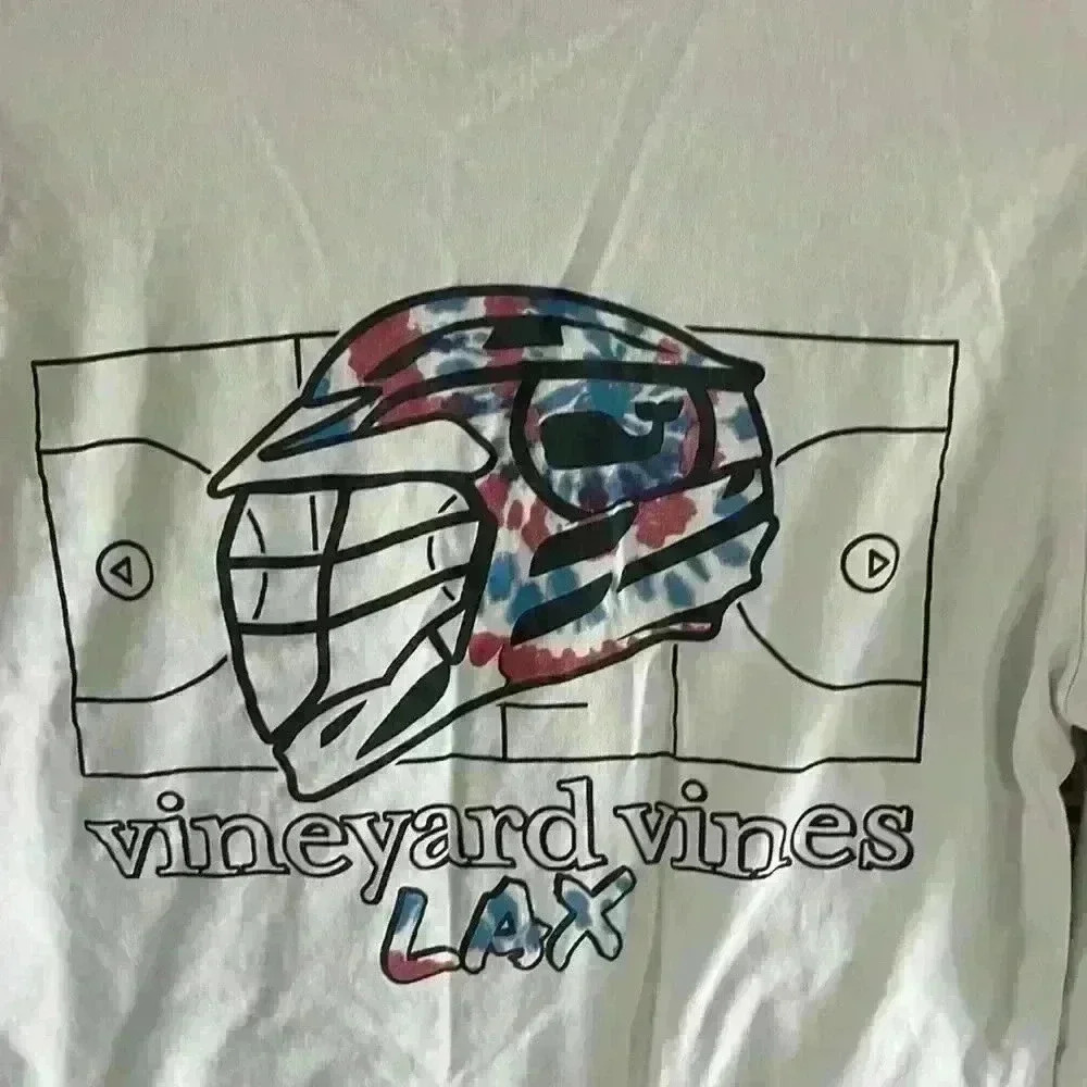 Vineyard vines LAX - Picture 6 of 6